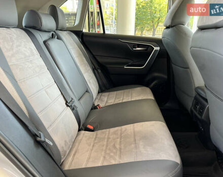 Серый Тойота РАВ 4, объемом двигателя 2.49 л и пробегом 38 тыс. км за 27799 $, фото 10 на Automoto.ua