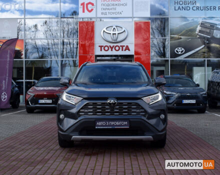 Тойота РАВ 4 2021 в Житомире на Automoto.ua Серый Тойота РАВ 4, объемом двигателя 2 л и пробегом 170 тыс. км за 28500 $, фото 4 на Automoto.ua