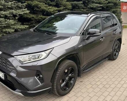 Серый Тойота РАВ 4, объемом двигателя 2.49 л и пробегом 64 тыс. км за 36800 $, фото 3 на Automoto.ua