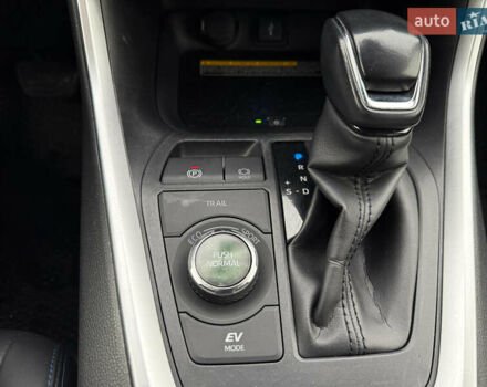 Серый Тойота РАВ 4, объемом двигателя 2.49 л и пробегом 119 тыс. км за 32950 $, фото 17 на Automoto.ua