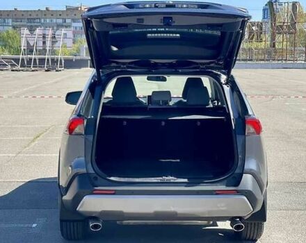 Серый Тойота РАВ 4, объемом двигателя 2.5 л и пробегом 37 тыс. км за 33000 $, фото 22 на Automoto.ua