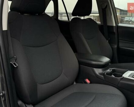 Серый Тойота РАВ 4, объемом двигателя 2.49 л и пробегом 63 тыс. км за 30999 $, фото 22 на Automoto.ua