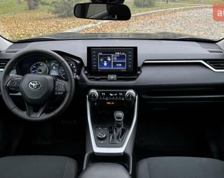 Серый Тойота РАВ 4, объемом двигателя 2.49 л и пробегом 63 тыс. км за 30999 $, фото 25 на Automoto.ua