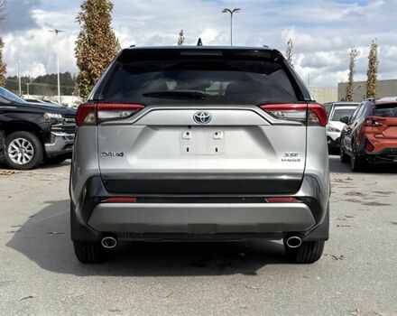 Сірий Тойота РАВ 4, об'ємом двигуна 0 л та пробігом 15 тис. км за 16700 $, фото 4 на Automoto.ua