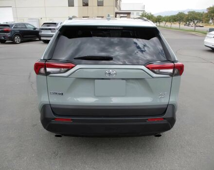 Серый Тойота РАВ 4, объемом двигателя 2.5 л и пробегом 22 тыс. км за 11600 $, фото 5 на Automoto.ua