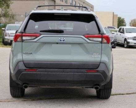 Сірий Тойота РАВ 4, об'ємом двигуна 2.5 л та пробігом 10 тис. км за 11300 $, фото 5 на Automoto.ua