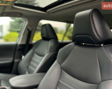 Серый Тойота РАВ 4, объемом двигателя 2.49 л и пробегом 22 тыс. км за 33990 $, фото 18 на Automoto.ua