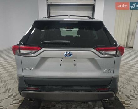 Сірий Тойота РАВ 4, об'ємом двигуна 2.5 л та пробігом 28 тис. км за 21666 $, фото 6 на Automoto.ua