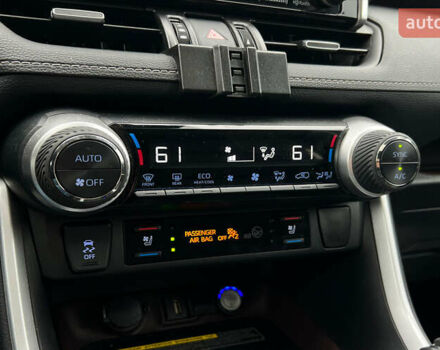 Серый Тойота РАВ 4, объемом двигателя 2.49 л и пробегом 22 тыс. км за 33990 $, фото 21 на Automoto.ua