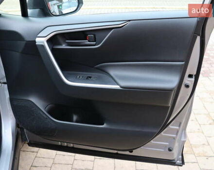 Серый Тойота РАВ 4, объемом двигателя 2.5 л и пробегом 50 тыс. км за 38900 $, фото 45 на Automoto.ua