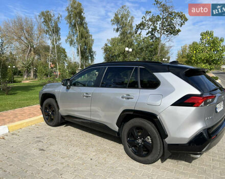 Тойота РАВ 4 2021 в Киеве на Automoto.ua Серый Тойота РАВ 4, объемом двигателя 2.49 л и пробегом 53 тыс. км за 37999 $, фото 4 на Automoto.ua