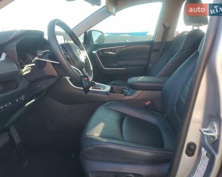 Сірий Тойота РАВ 4, об'ємом двигуна 2.49 л та пробігом 30 тис. км за 12000 $, фото 6 на Automoto.ua