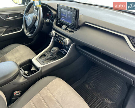 Серый Тойота РАВ 4, объемом двигателя 2.49 л и пробегом 38 тыс. км за 27799 $, фото 8 на Automoto.ua