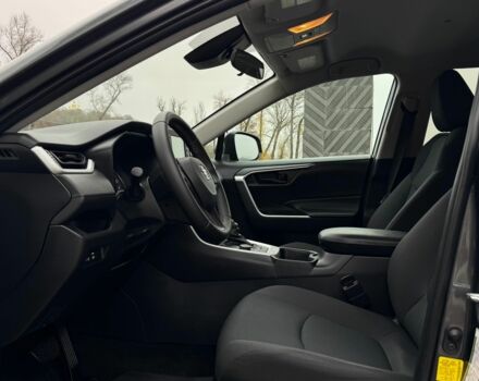 Серый Тойота РАВ 4, объемом двигателя 2.5 л и пробегом 63 тыс. км за 29500 $, фото 12 на Automoto.ua