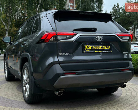Серый Тойота РАВ 4, объемом двигателя 2.49 л и пробегом 22 тыс. км за 33990 $, фото 4 на Automoto.ua