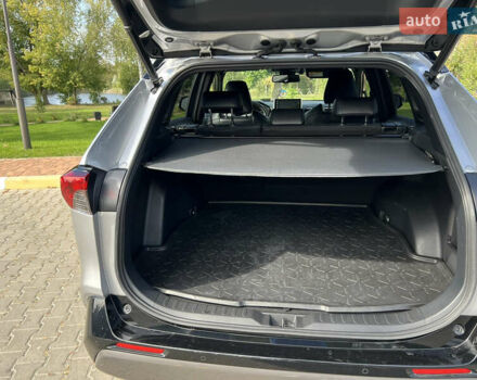 Тойота РАВ 4 2021 в Киеве на Automoto.ua Серый Тойота РАВ 4, объемом двигателя 2.49 л и пробегом 53 тыс. км за 37999 $, фото 11 на Automoto.ua