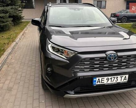 Серый Тойота РАВ 4, объемом двигателя 2.49 л и пробегом 64 тыс. км за 36800 $, фото 1 на Automoto.ua