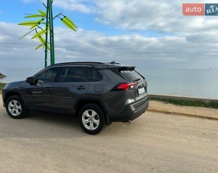Серый Тойота РАВ 4, объемом двигателя 2.5 л и пробегом 44 тыс. км за 28500 $, фото 4 на Automoto.ua