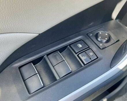 Серый Тойота РАВ 4, объемом двигателя 2.5 л и пробегом 37 тыс. км за 33000 $, фото 5 на Automoto.ua