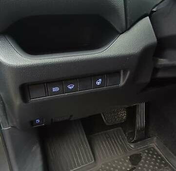 Серый Тойота РАВ 4, объемом двигателя 2.49 л и пробегом 48 тыс. км за 33700 $, фото 12 на Automoto.ua