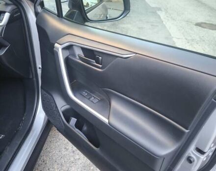 Серый Тойота РАВ 4, объемом двигателя 2.49 л и пробегом 223 тыс. км за 22000 $, фото 7 на Automoto.ua