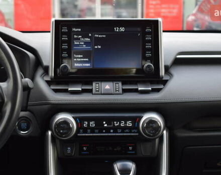 Тойота РАВ 4 2021 в Житомире на Automoto.ua Серый Тойота РАВ 4, объемом двигателя 1.99 л и пробегом 169 тыс. км за 28500 $, фото 14 на Automoto.ua