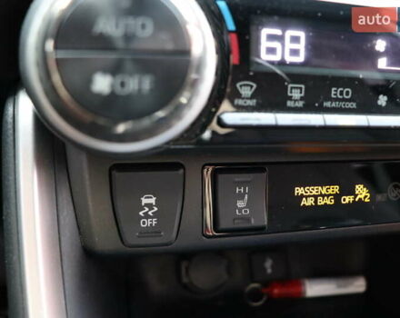 Серый Тойота РАВ 4, объемом двигателя 2.5 л и пробегом 50 тыс. км за 38900 $, фото 26 на Automoto.ua