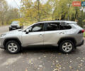 Тойота РАВ 4 2021 в Полтаве на Automoto.ua Серый Тойота РАВ 4, объемом двигателя 2.5 л и пробегом 97 тыс. км за 30500 $, фото 8 на Automoto.ua