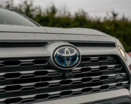 Серый Тойота РАВ 4, объемом двигателя 2.5 л и пробегом 78 тыс. км за 17800 $, фото 21 на Automoto.ua