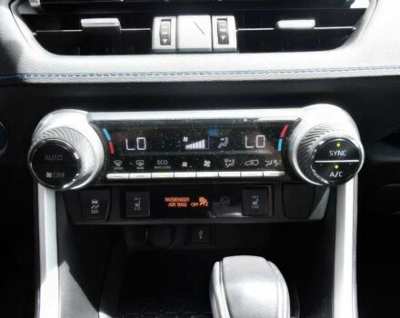 Сірий Тойота РАВ 4, об'ємом двигуна 2.5 л та пробігом 27 тис. км за 23600 $, фото 15 на Automoto.ua