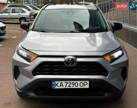 Серый Тойота РАВ 4, объемом двигателя 2.5 л и пробегом 223 тыс. км за 21900 $, фото 2 на Automoto.ua