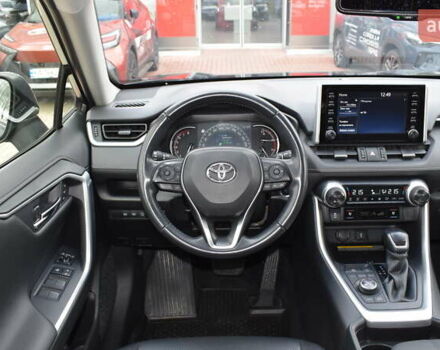 Тойота РАВ 4 2021 в Житомире на Automoto.ua Серый Тойота РАВ 4, объемом двигателя 1.99 л и пробегом 169 тыс. км за 28500 $, фото 8 на Automoto.ua