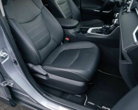 Серый Тойота РАВ 4, объемом двигателя 2.5 л и пробегом 78 тыс. км за 17800 $, фото 7 на Automoto.ua