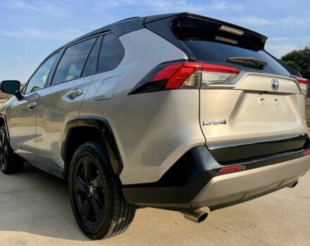 Серый Тойота РАВ 4, объемом двигателя 2.5 л и пробегом 21 тыс. км за 9000 $, фото 3 на Automoto.ua