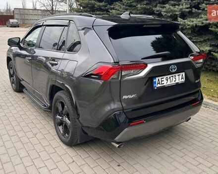 Серый Тойота РАВ 4, объемом двигателя 2.49 л и пробегом 64 тыс. км за 36800 $, фото 4 на Automoto.ua