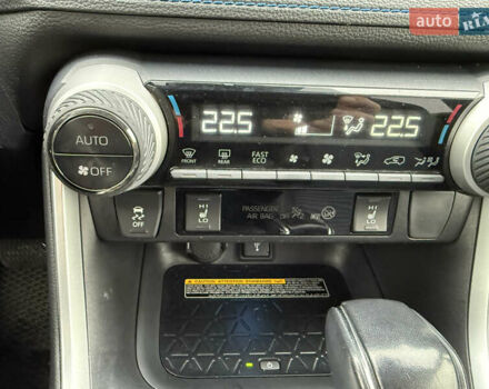 Серый Тойота РАВ 4, объемом двигателя 2.49 л и пробегом 119 тыс. км за 32950 $, фото 18 на Automoto.ua