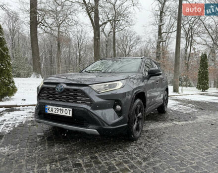 Серый Тойота РАВ 4, объемом двигателя 2.49 л и пробегом 119 тыс. км за 32950 $, фото 1 на Automoto.ua