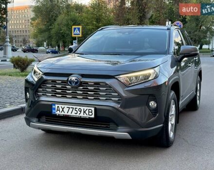 Сірий Тойота РАВ 4, об'ємом двигуна 2.49 л та пробігом 18 тис. км за 34500 $, фото 2 на Automoto.ua