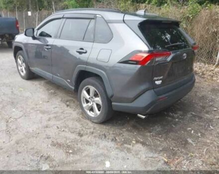 Серый Тойота РАВ 4, объемом двигателя 2.5 л и пробегом 18 тыс. км за 10000 $, фото 2 на Automoto.ua