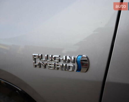 Серый Тойота РАВ 4, объемом двигателя 2.5 л и пробегом 50 тыс. км за 38900 $, фото 7 на Automoto.ua