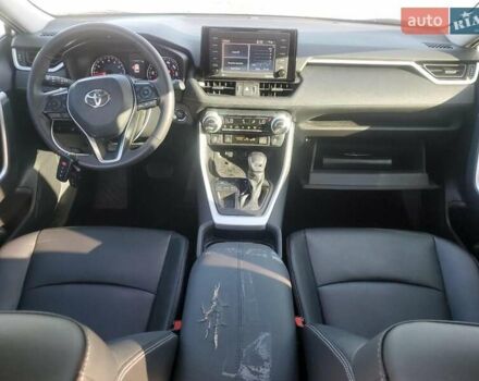 Сірий Тойота РАВ 4, об'ємом двигуна 2.49 л та пробігом 30 тис. км за 12000 $, фото 7 на Automoto.ua