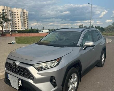 Серый Тойота РАВ 4, объемом двигателя 2 л и пробегом 33 тыс. км за 27500 $, фото 2 на Automoto.ua