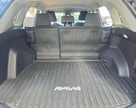 Серый Тойота РАВ 4, объемом двигателя 0 л и пробегом 90 тыс. км за 20000 $, фото 5 на Automoto.ua