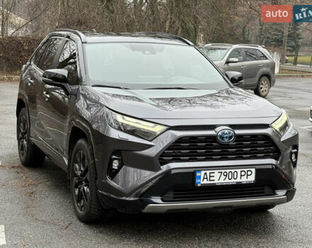 Серый Тойота РАВ 4, объемом двигателя 2.49 л и пробегом 83 тыс. км за 38700 $, фото 2 на Automoto.ua