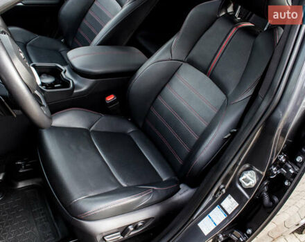 Сірий Тойота РАВ 4, об'ємом двигуна 2.49 л та пробігом 83 тис. км за 46000 $, фото 64 на Automoto.ua