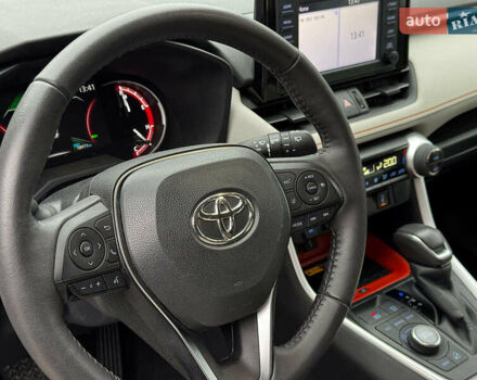 Серый Тойота РАВ 4, объемом двигателя 2.5 л и пробегом 19 тыс. км за 45490 $, фото 49 на Automoto.ua