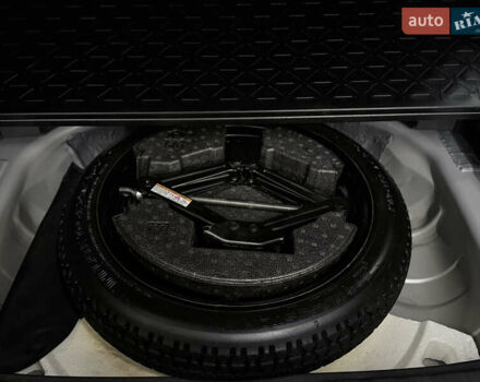 Сірий Тойота РАВ 4, об'ємом двигуна 2.49 л та пробігом 56 тис. км за 31499 $, фото 21 на Automoto.ua