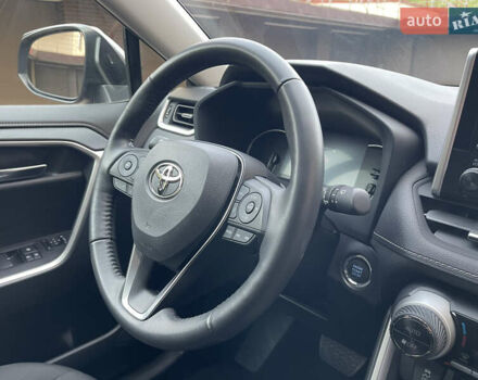 Сірий Тойота РАВ 4, об'ємом двигуна 1.99 л та пробігом 8 тис. км за 31600 $, фото 38 на Automoto.ua