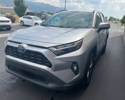 Серый Тойота РАВ 4, объемом двигателя 2.5 л и пробегом 28 тыс. км за 19900 $, фото 2 на Automoto.ua