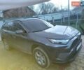 Серый Тойота РАВ 4, объемом двигателя 2.49 л и пробегом 95 тыс. км за 31700 $, фото 1 на Automoto.ua